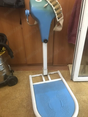 Aparat masaj cu banda