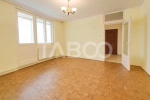 Apartament de vanzare 2 camere balcon si pivnita Rahovei