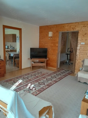 Vând casă cu teren. - imagine 4