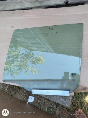 Geam portiera stanga spate Opel Zafira A ( 1999-2005 )