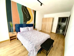 De vanzare Apartament cu 3 camere , Zona Superba Sanpetru