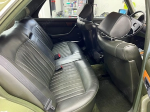 Mercedes w126 vehicul istoric  - imagine 8