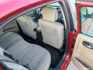 Renault Megane 1.5 dci an 2007 preț 1300 e neg - imagine 4