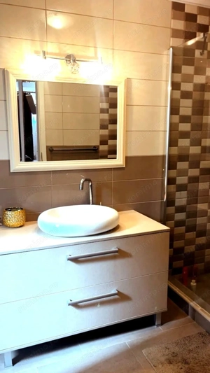 Casa individuala pe parter. Terasa mare. Panouri fotovoltaice! - imagine 8