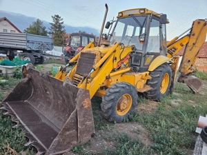 Buldoexcavator - JCB 3CX - Locație: Battonya (Ungaria), la granița cu Arad. - imagine 6