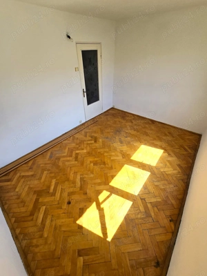 Apartament decomandat 3 camere | Strada Sanatati | Micro 16 - imagine 3