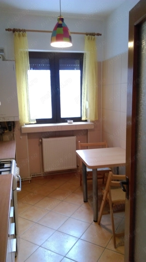 Proprietar, inchiriez garsoniera spatioasa, Bd.Ferdinand (str. Spatar N. Milescu), renovata, utilata - imagine 8 Proprietar, inchiriez garsoniera spatioasa, Bd.Ferdinand (str. Spatar N. Milescu), renovata, utilata - imagine 8