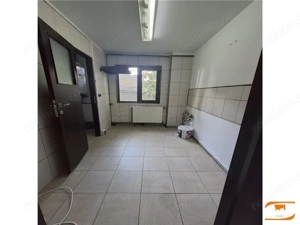 3 camere zona G. Lazar, centrala. parter - imagine 4