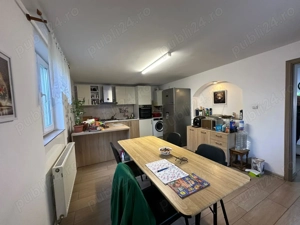 Casa individuala cu spatiu comercial in centru Popesti Leordeni - imagine 6 Casa individuala cu spatiu comercial in centru Popesti Leordeni - imagine 6