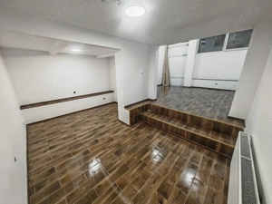 Inchiriez spatiu comercial office - 117mp, str. Unirii, Petroșani - imagine 7 Inchiriez spatiu comercial office - 117mp, str. Unirii, Petroșani - imagine 7