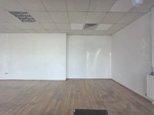 Zona Traian 50 mp Parter trafic intens pietonal vitrina 9 ml