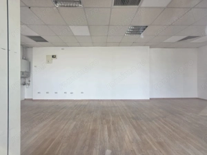 Zona Traian 50 mp Parter trafic intens pietonal vitrina 9 ml - imagine 3 Zona Traian 50 mp Parter trafic intens pietonal vitrina 9 ml - imagine 3