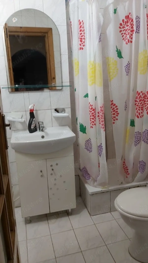 Inchiriez apartament 4 camere Zona Timocului - imagine 3 Inchiriez apartament 4 camere Zona Timocului - imagine 3