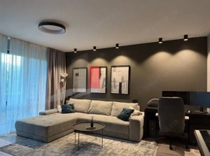 Apartament splendid, 2 camere decomandat, Mall Vitan, centrală proprie,  An 2021