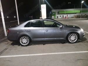 Vând vw jetta 1.6   - imagine 4