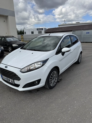 Ford Fiesta cu carte service - imagine 2