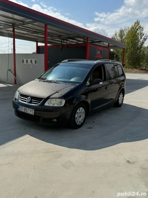 Volkswagen Touran 2.0 TDI - imagine 4 Volkswagen Touran 2.0 TDI - imagine 4