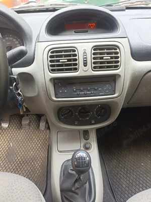 Vand Renault Symbol 1,4 - imagine 5