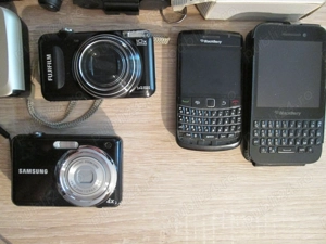 Lot 10 bucati, Aparat Foto vechi, telefon Blackberry, Glicemie, etc - imagine 5