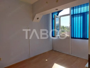 Apartament 50 mpu 2 camere etaj 3 pivnita Piata Noua Cisnadie - imagine 17