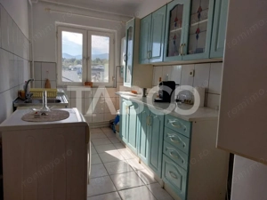 Apartament 50 mpu 2 camere etaj 3 pivnita Piata Noua Cisnadie - imagine 3