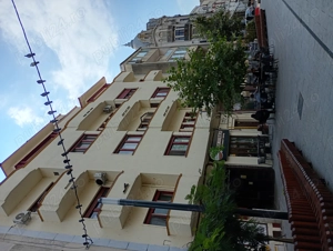 Vand P+1 in cladire P+4 in Constanta, zona ultracentrala. Pret 3.349.000 Euro  - imagine 2