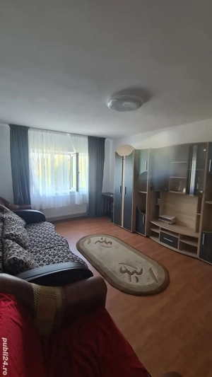 Vand apartament 2 camere