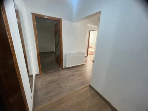 Caransebes, 4 Cam., Dec., Et., 1., Renovat., Pipirig - imagine 15