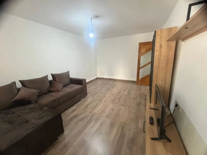 Caransebes, 4 Cam., Dec., Et., 1., Renovat., Pipirig - imagine 2