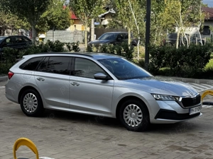 Vand Skoda Octavia IV - imagine 3 Vand Skoda Octavia IV - imagine 3