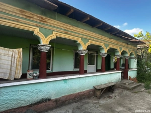 vand casă bătrânească