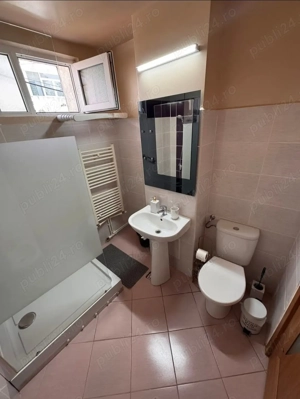 Închiriez apartament - imagine 4