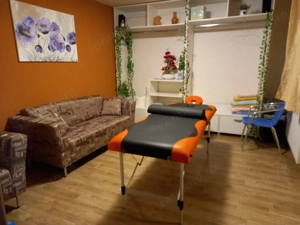 Se inchiriaza gars la parterul unei case, metrou N. Grigorescu 5 min, afacere