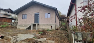 Vând casă in Vladesti 3 camere  - imagine 4