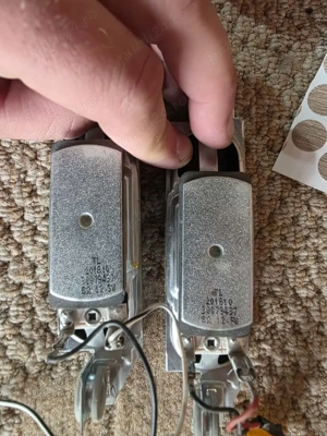 set 2 difuzoare 30079437 8ohm 12.5w de pe tv Hyundai 49hyn6450bf