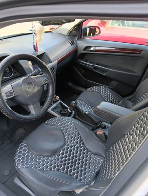 . Opel Astra h 