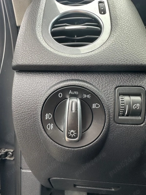 Vw Tiguan automat 4*4 - imagine 9