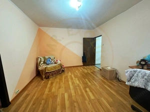 Apartament 2 camere Trivale etaj 1  - imagine 2