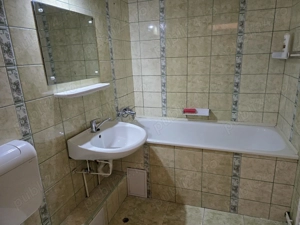 Inchiriez apartament  - imagine 4