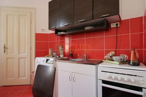 La casa, zona linistita, str Odobescu; camere spatioase. - imagine 17