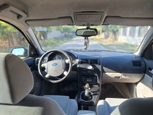 Vând Ford mondeo M1