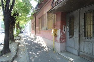 La casa, zona linistita, str Odobescu; camere spatioase. - imagine 20