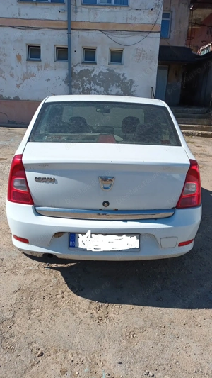 Dacia Logan Laureate 1,5 Dci, 75 CP - imagine 2