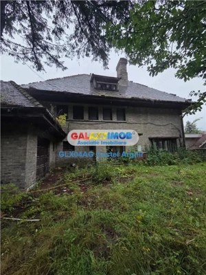 Vindem Vila-Pensiune in Sinaia , teren 6290 mp intravilan CC - imagine 2