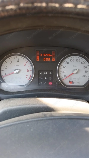 Dacia Logan Laureate 1,5 Dci, 75 CP - imagine 4