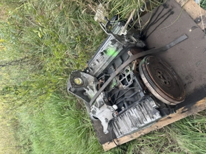 Motor 1,6 TDI VW Skoda Audi  - imagine 3