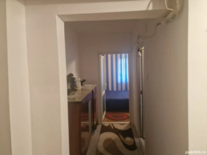 Apartament cu 2 camere,la cheie,decomandat,parter inalt ,centrala,termopane,boxa,uscatorie - imagine 2