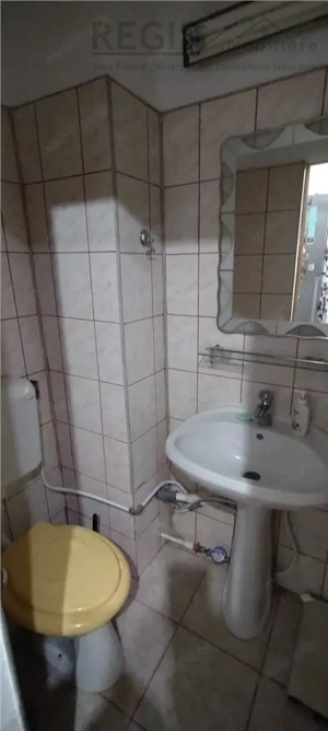 Apartament 3 camere etaj 1 decomandat Viitorului - imagine 6 Apartament 3 camere etaj 1 decomandat Viitorului - imagine 6