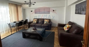 Apartament 3 camere de vanzare - Bulevardul Decebal - imagine 12