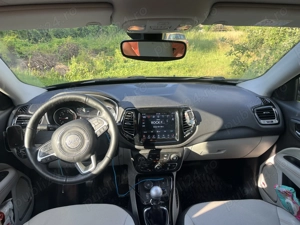 Jeep Compass ireproșabil  - imagine 9